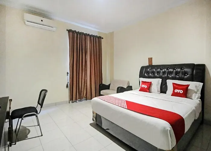 Oyo 90381 Belva Guest House
