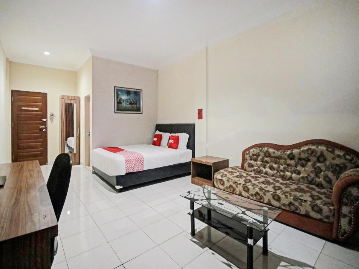 Hotel Oyo 90381 Belva 2*