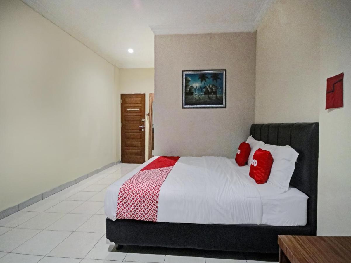 Oyo 90381 Belva Hotel Medan